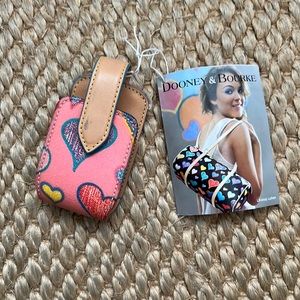Dooney & Bourke brand new holder
